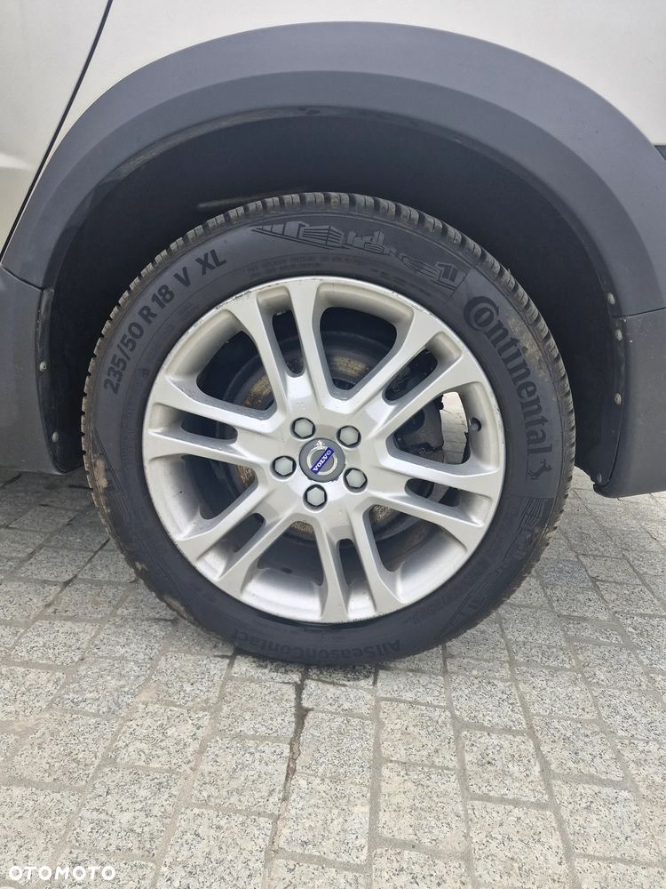 Volvo XC 70 D4 AWD Summum - 16