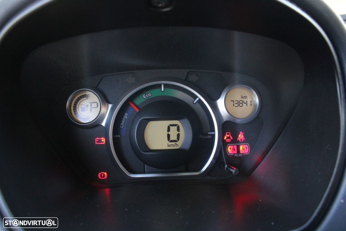 Peugeot iOn Standard - 9