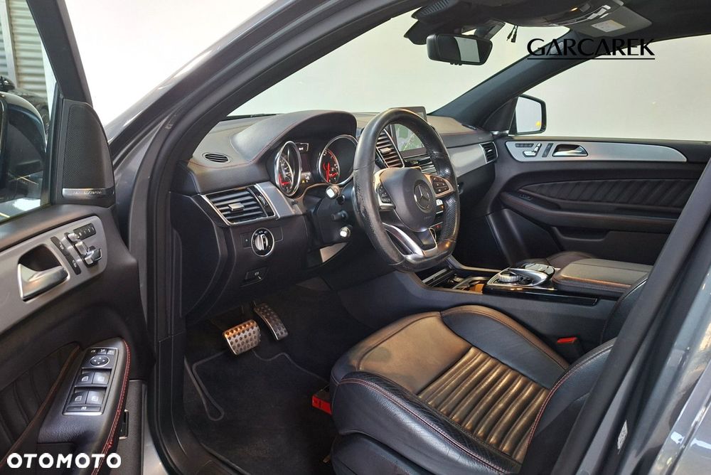 Mercedes-Benz GLE - 13