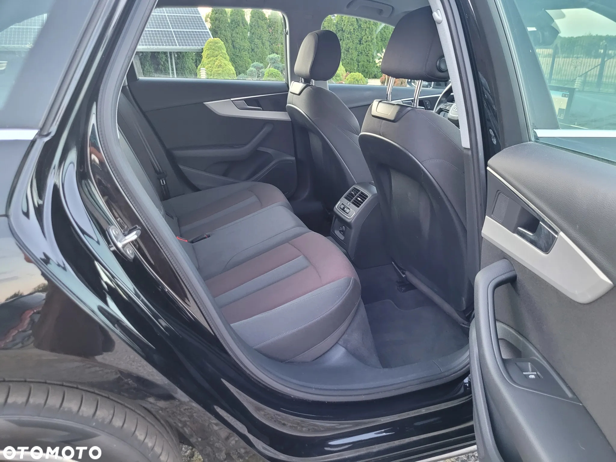 Audi A4 Avant 40 TFSI S tronic - 15