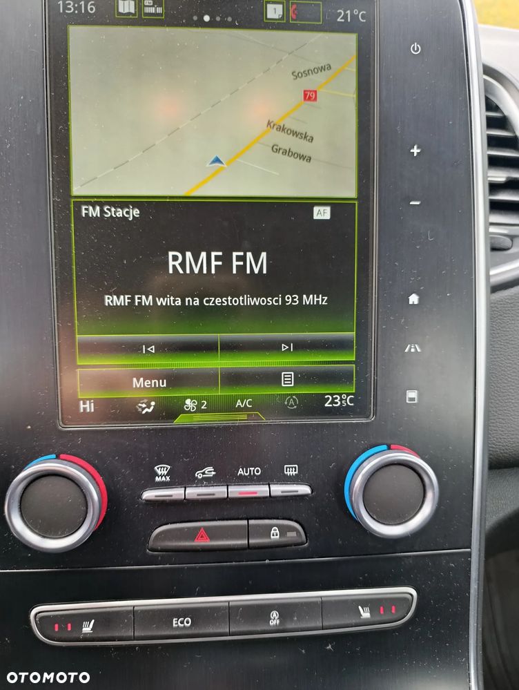 Renault Grand Scenic - 16