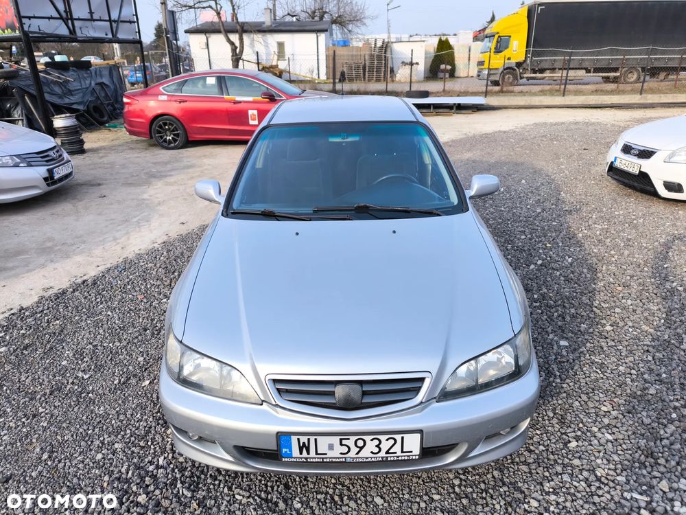 Honda Accord 1.8i ES - 4