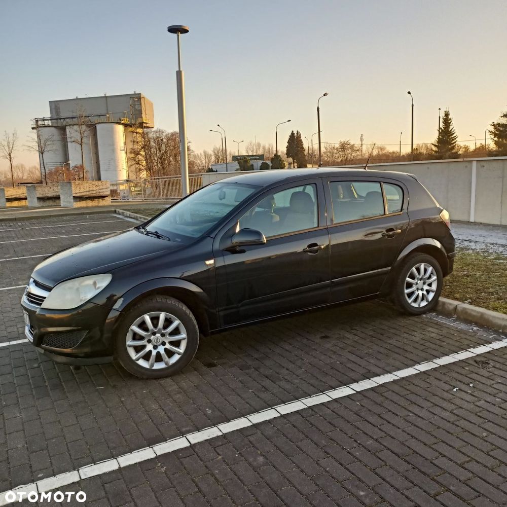 Opel Astra ver-1-7-td-comfort - 9