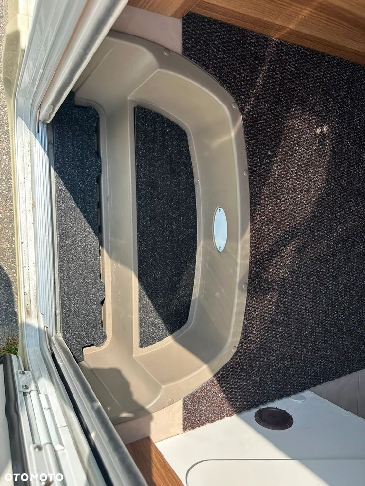 Fiat Magis 74 XT CAMPER 7-osób 2.3 diesel 130kM FULL OPCJA, ORYGINAŁ, klima postojowa, solar, markiza , bagażnik 3 rowery. STAN IDEALNY! - 33
