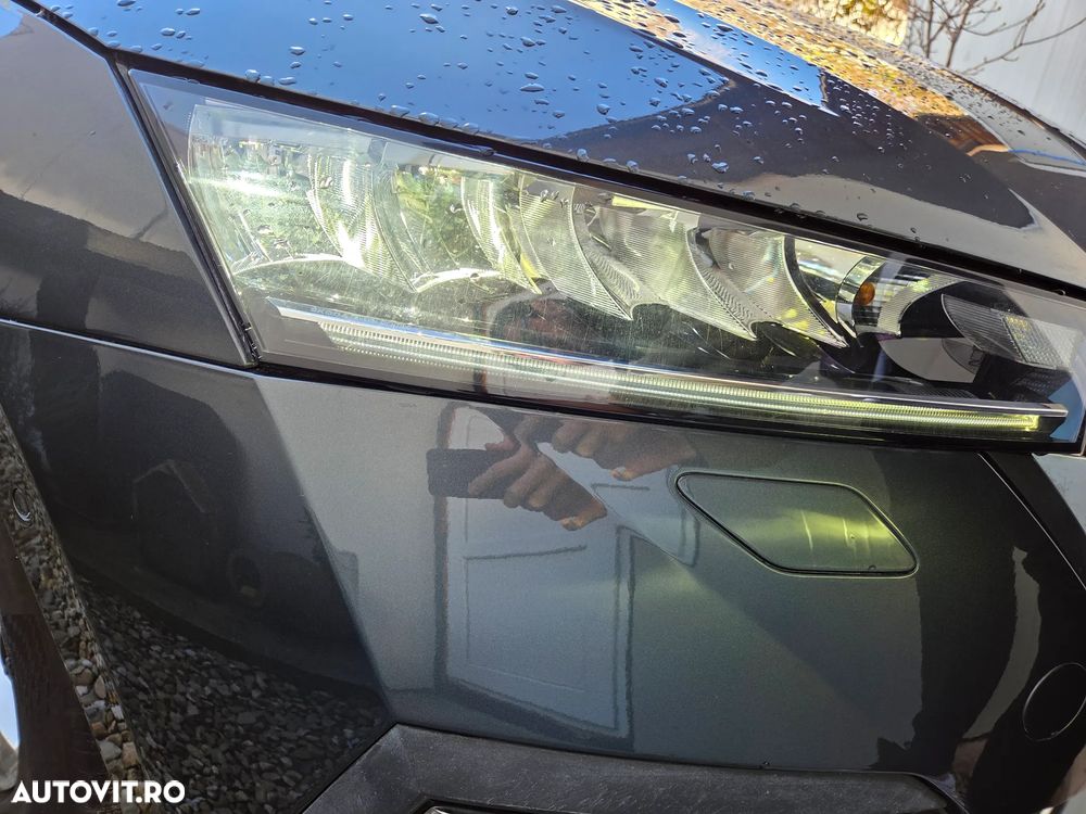 Skoda Octavia Combi 2.0 TDI Ambition - 23