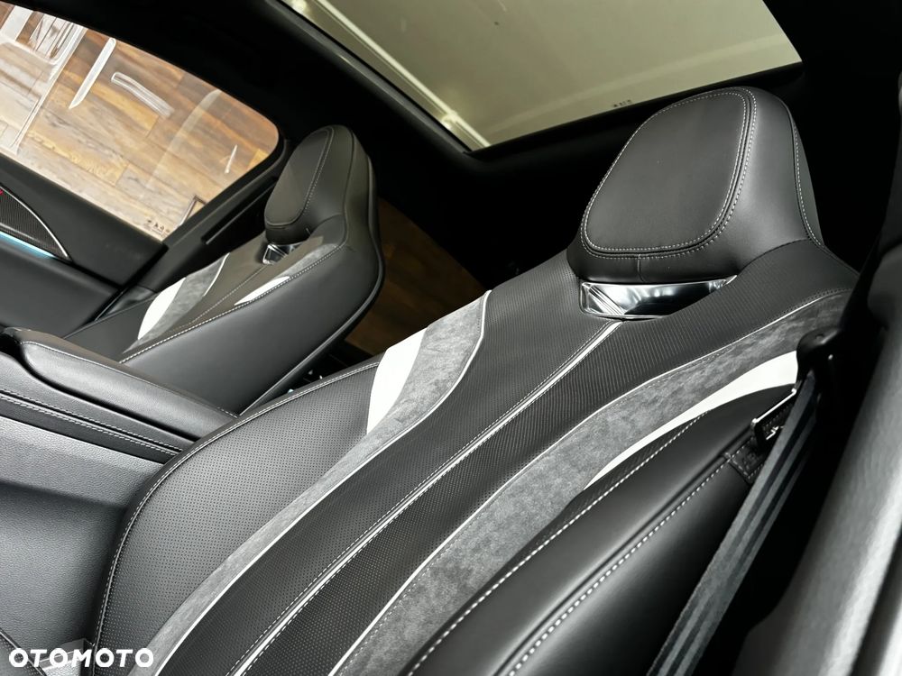Hongqi H6 2.0T Deluxe - 10