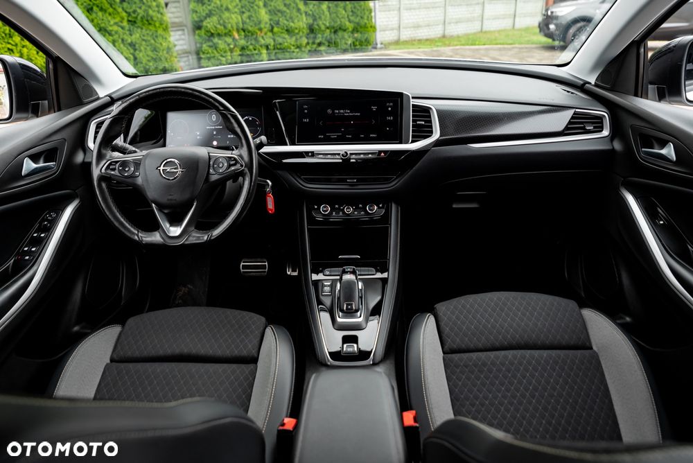Opel Grandland 1.2 DI Automatik Business Elegance - 14