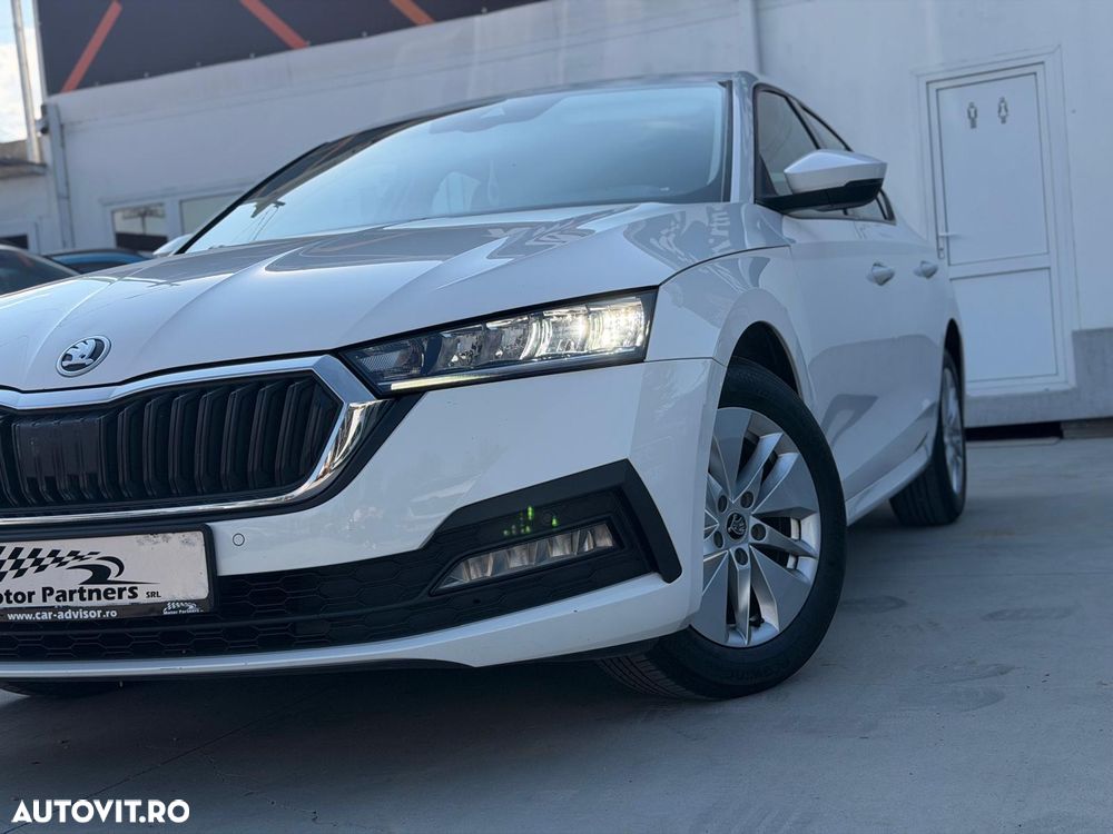 Skoda Octavia 1.0 TSI DSG Mild Hybrid Style - 10