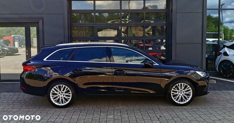Seat Leon 1.5 eTSI Xcellence DSG - 2