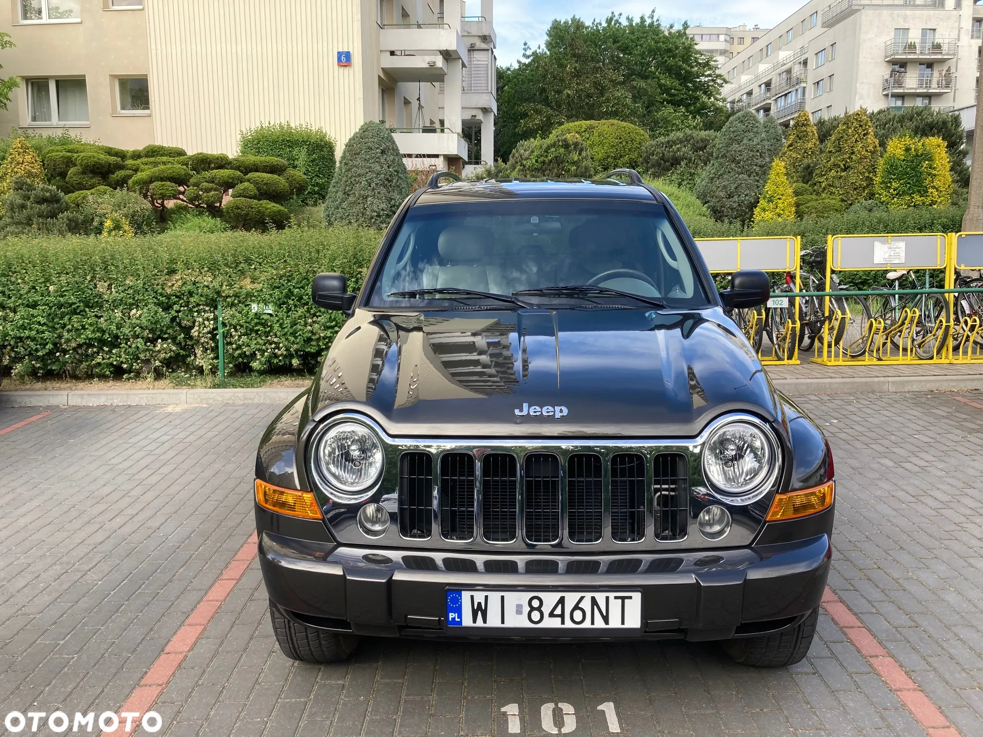 Jeep Cherokee 3.7L Limited - 2