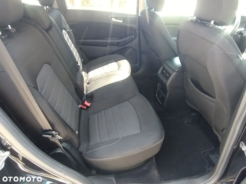 Ford Edge - 9