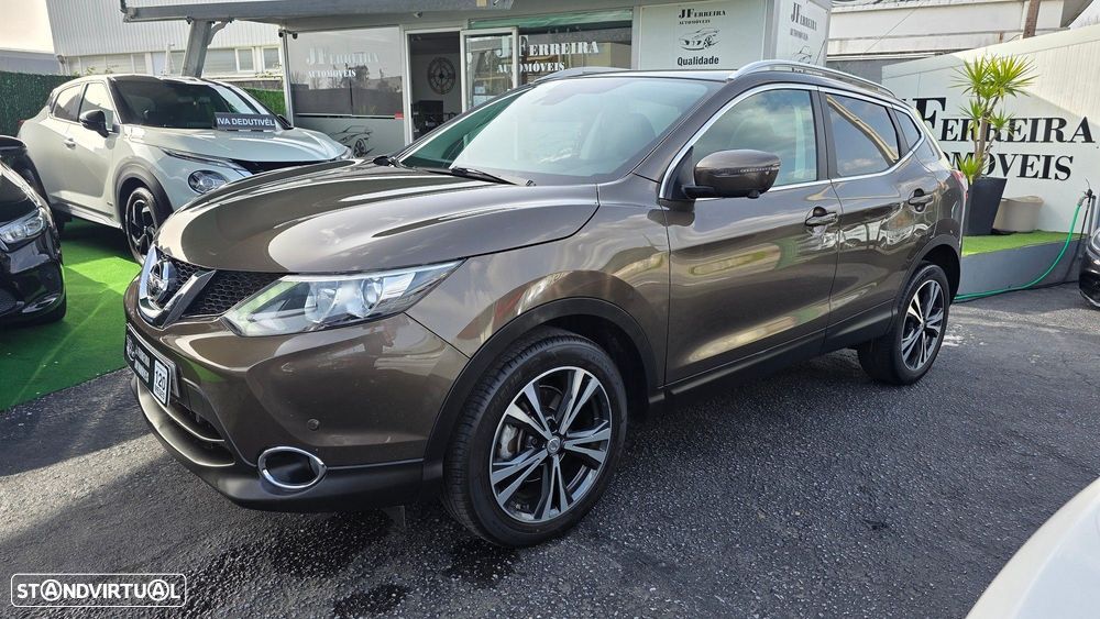 Nissan Qashqai 1.5 dCi N-Connecta 18 - 8