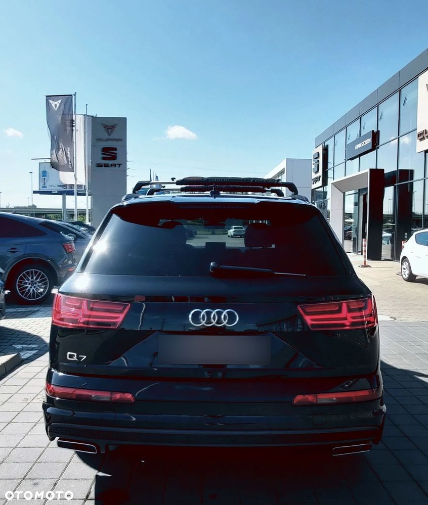 Audi Q7 - 6