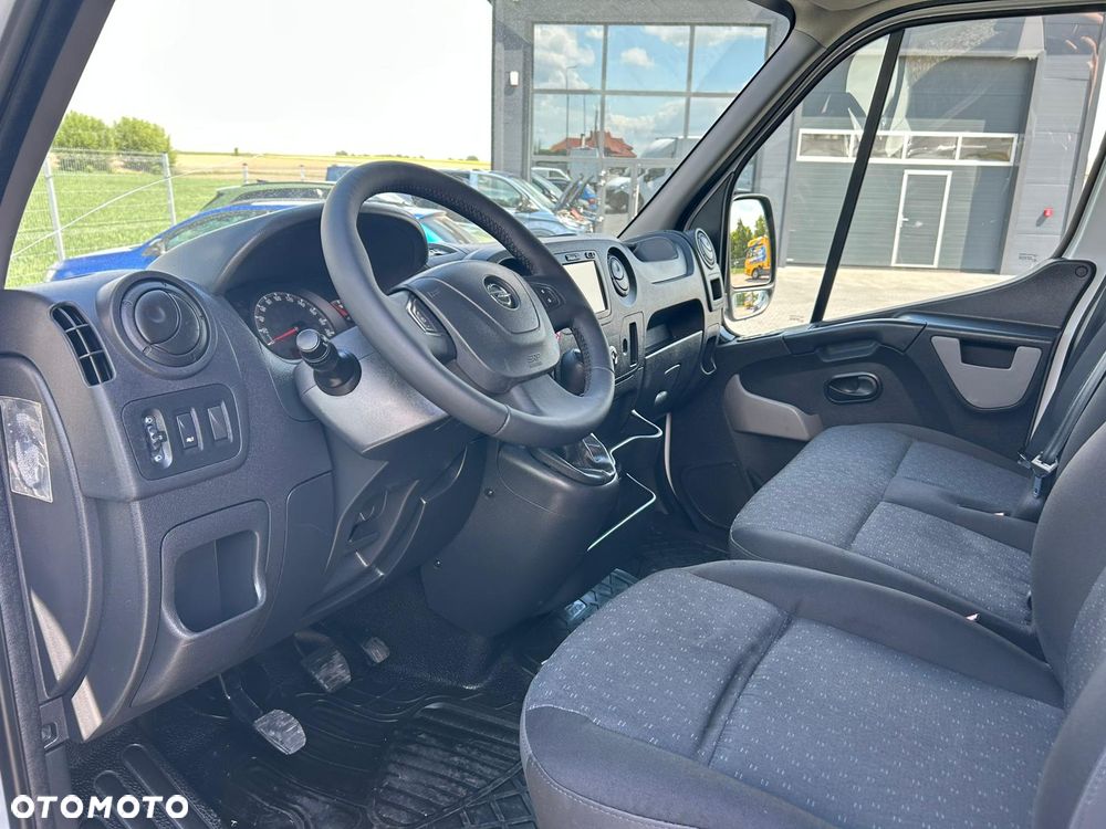 Renault Master 2.3 DCI 150KM Kontener 8 palet + winda 1000kg + drzwi boczne **Klima**Sprowadzony**2018R** - 12