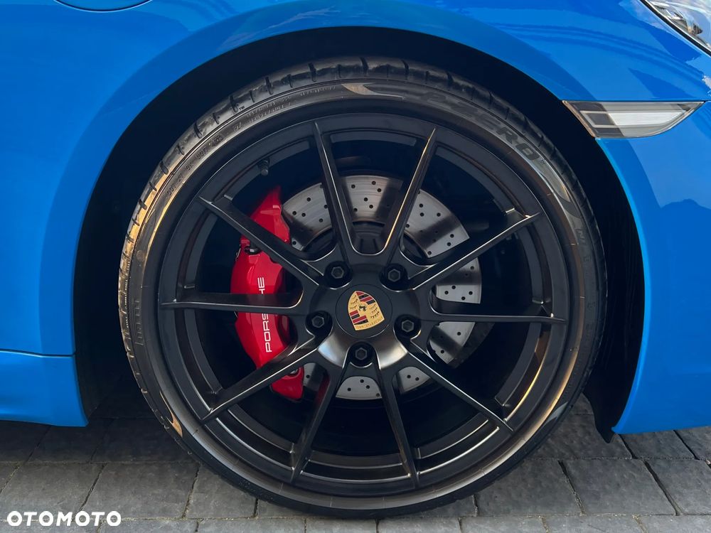 Porsche 718 Cayman GTS 4.0 PDK - 11