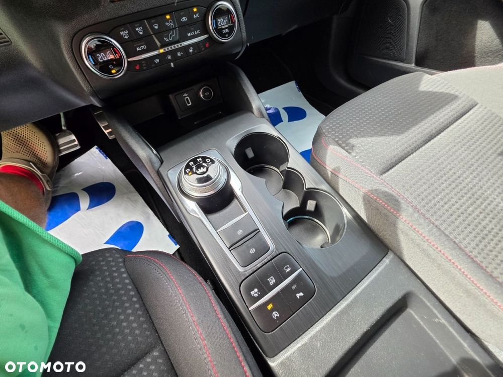 Ford Focus - 19