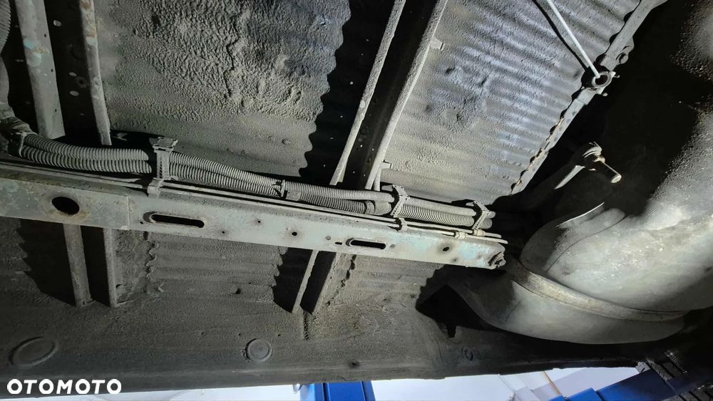 Volkswagen Multivan TDI - 16