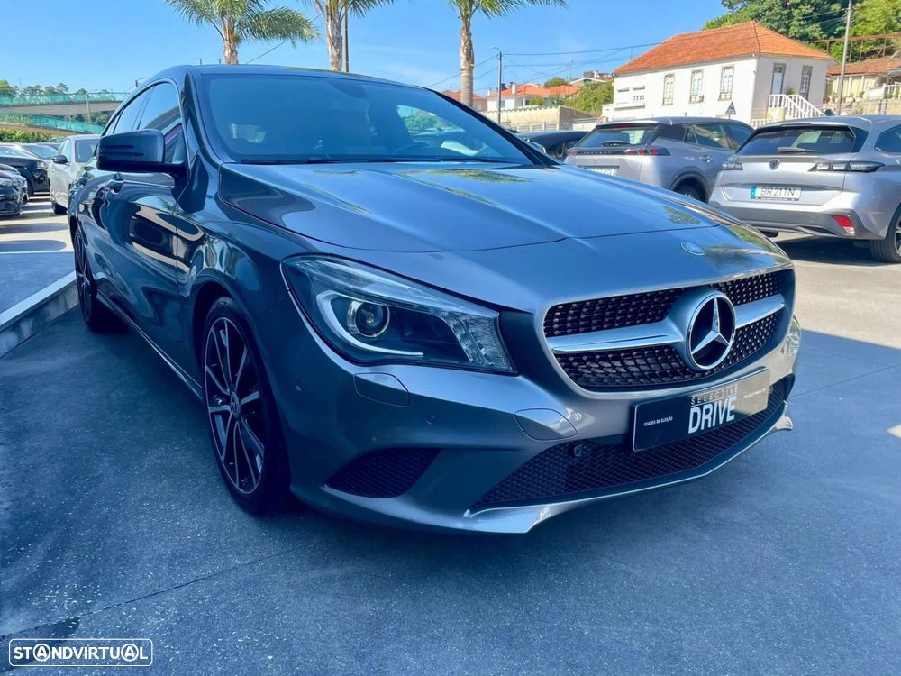 Mercedes-Benz CLA 180 d Shooting Brake Urban - 4