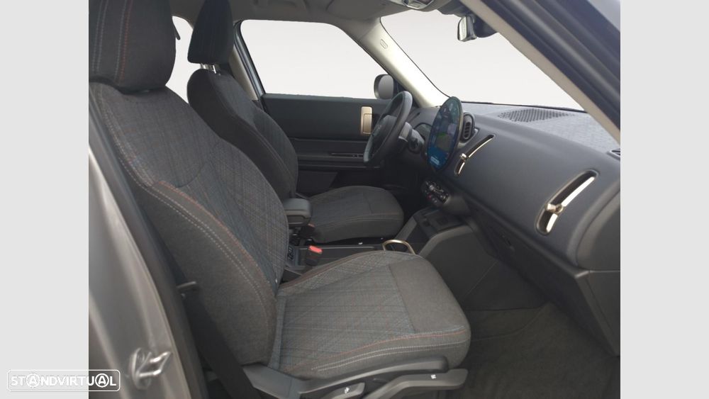 MINI Countryman D Essential XS - 10