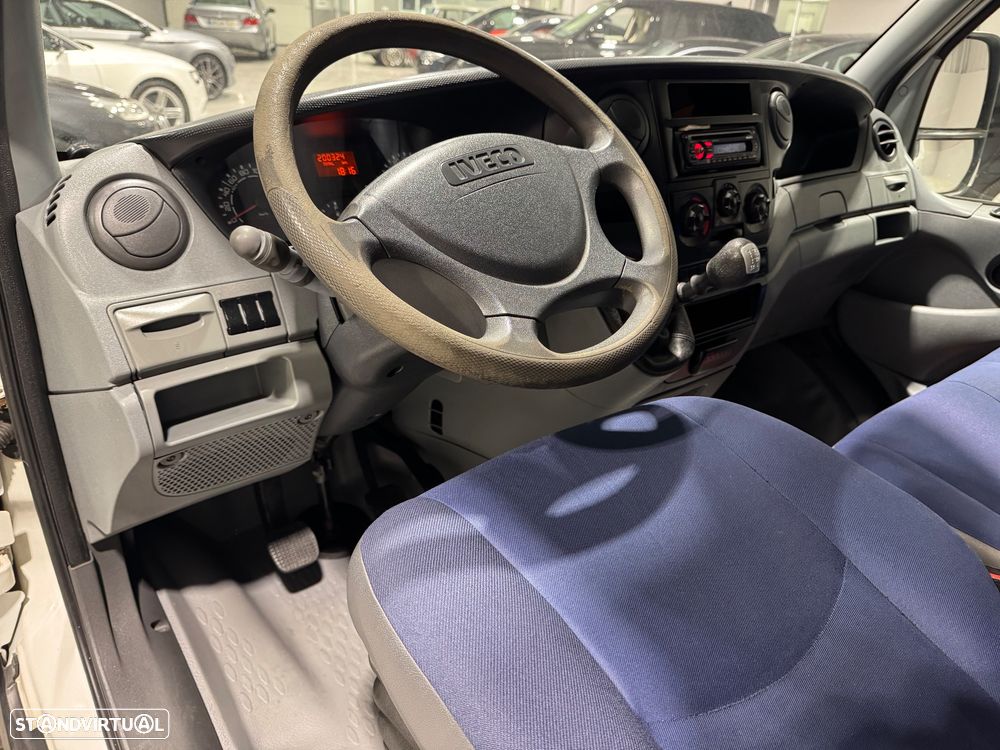 Iveco Daily 2.3 - 12