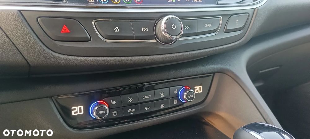 Opel Insignia 2.0 CDTI Business Elegance S&S - 12