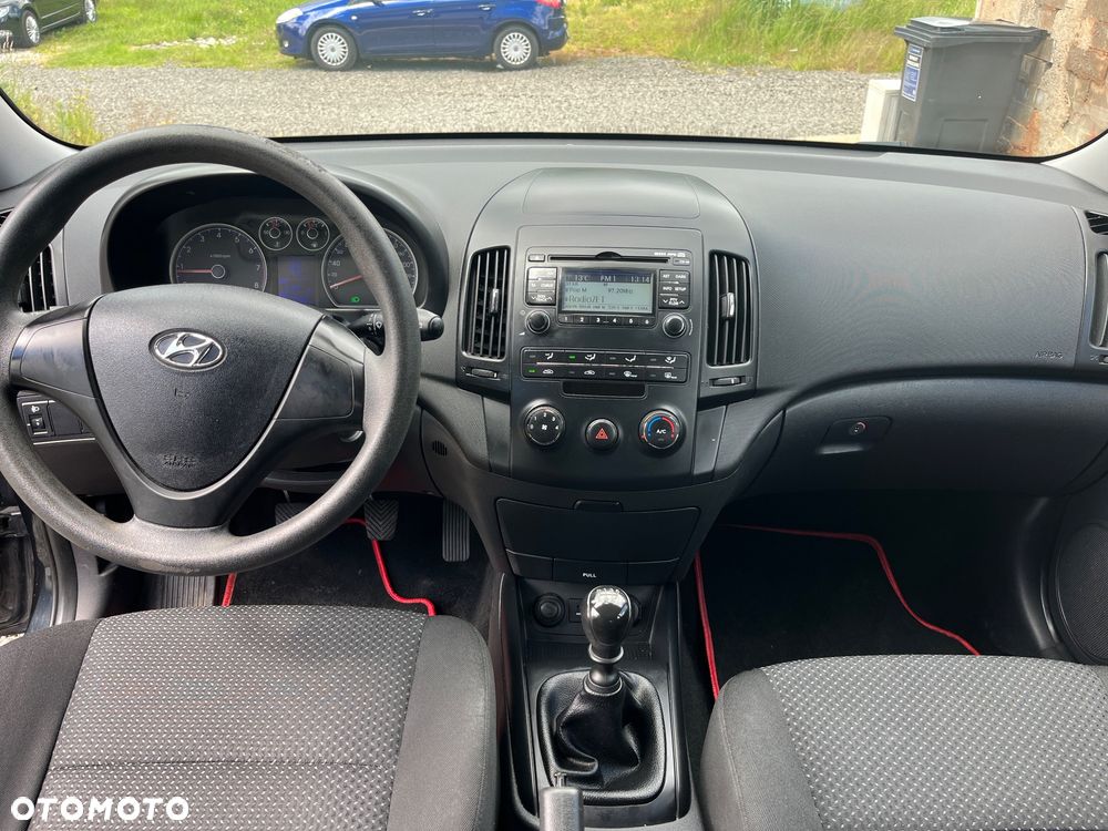 Hyundai i30 1.4 Blue Comfort - 12
