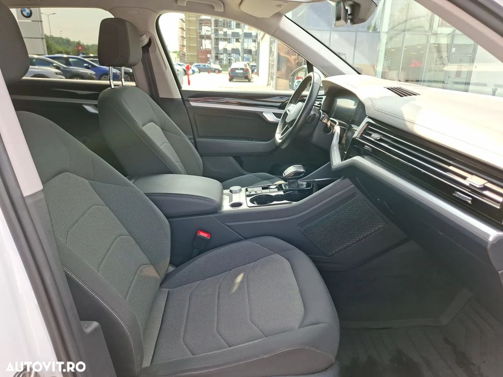 Volkswagen Touareg V6 TDI Style - 16
