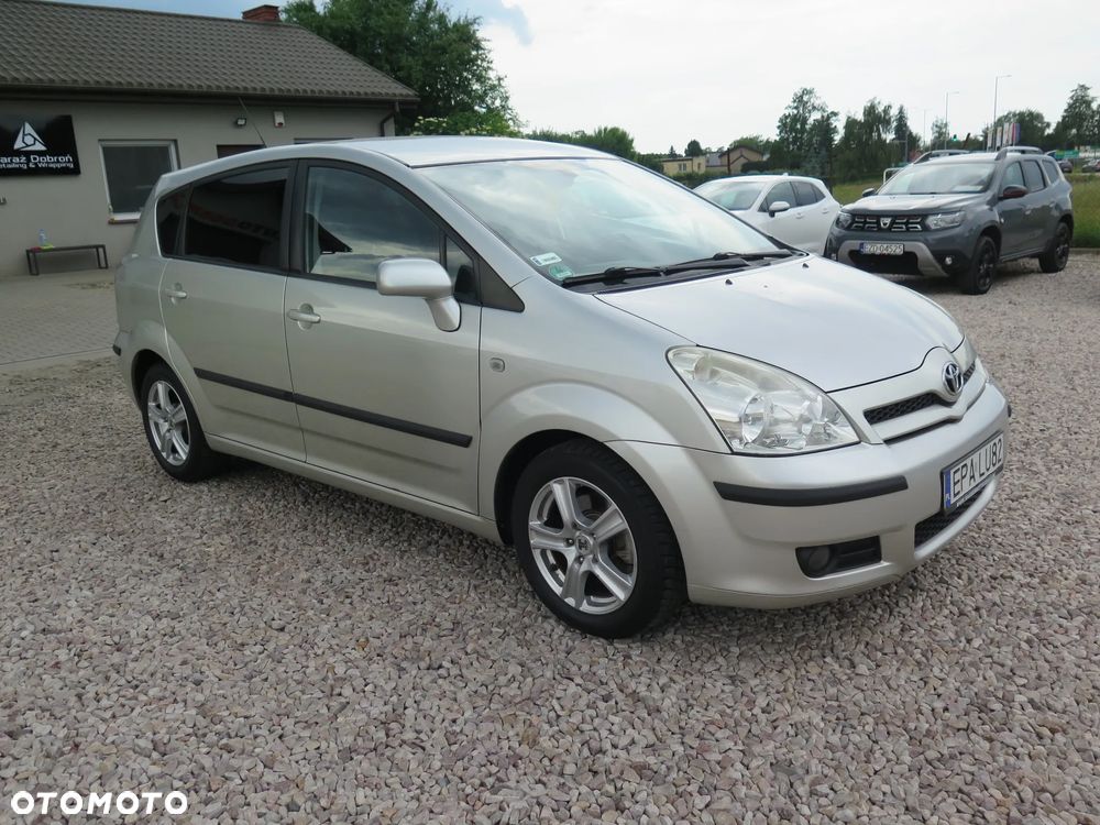 Toyota Corolla Verso 1.8 Sol + 7os MM - 12