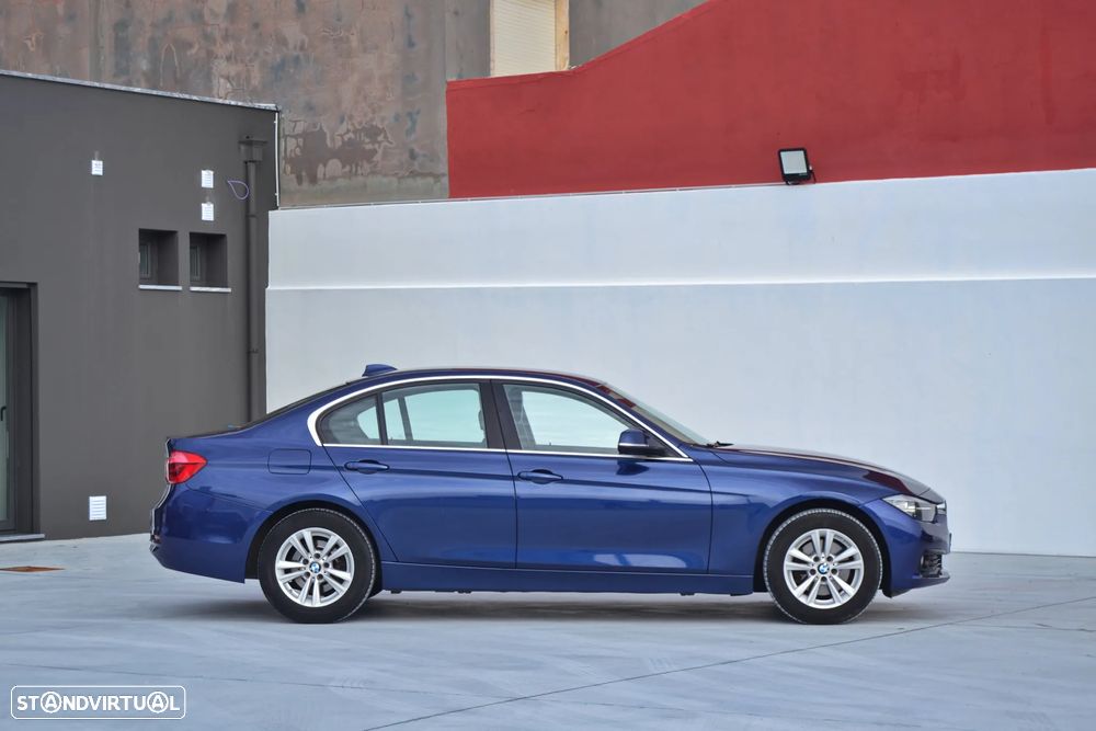 BMW 320 d Advantage - 4