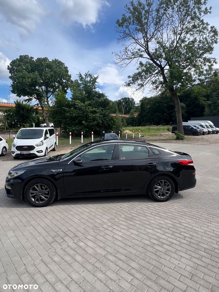 Kia Optima - 8