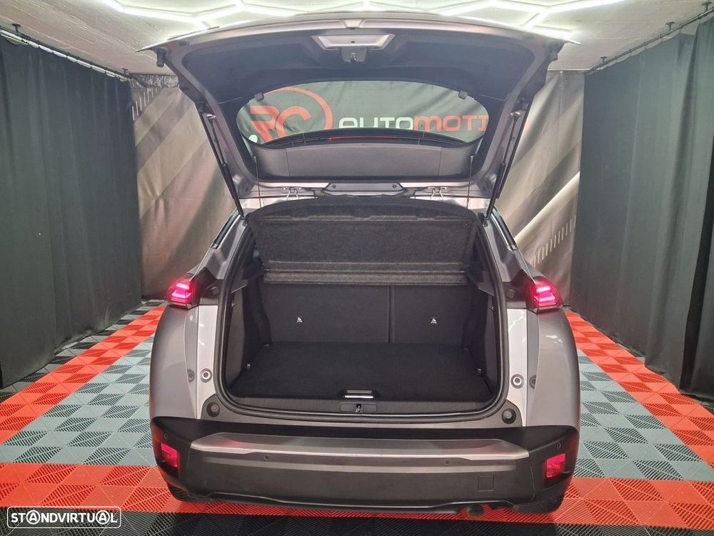 Peugeot 2008 1.2 PureTech Allure Pack — fotografia 7