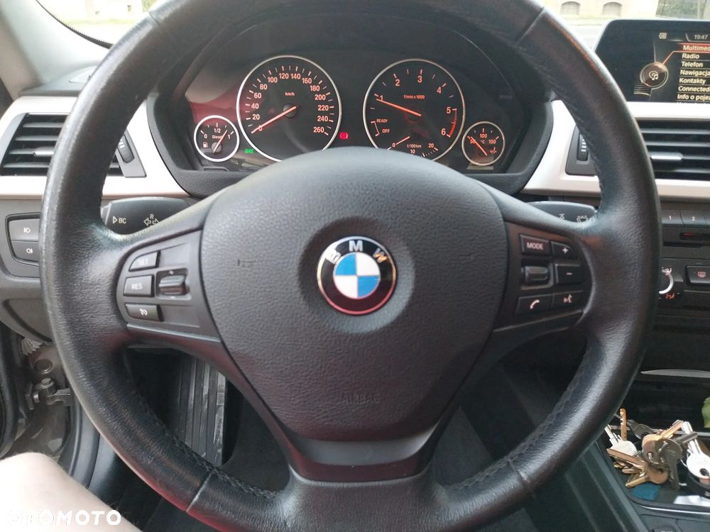 BMW Seria 3 316d Advantage - 11