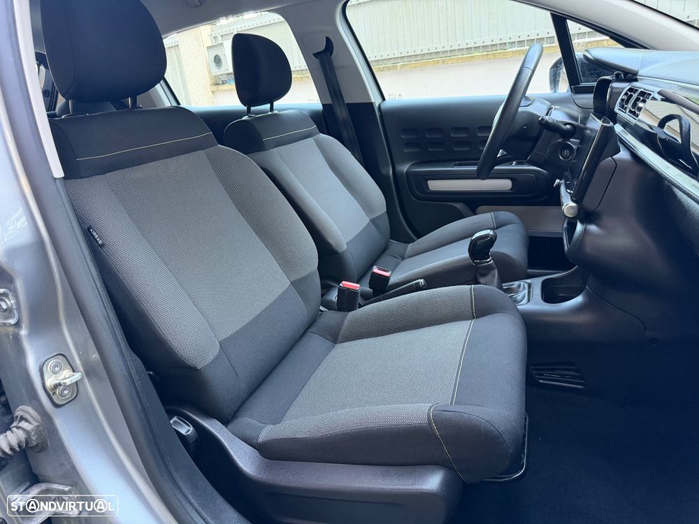Citroën C3 Pure Tech Shine - 24