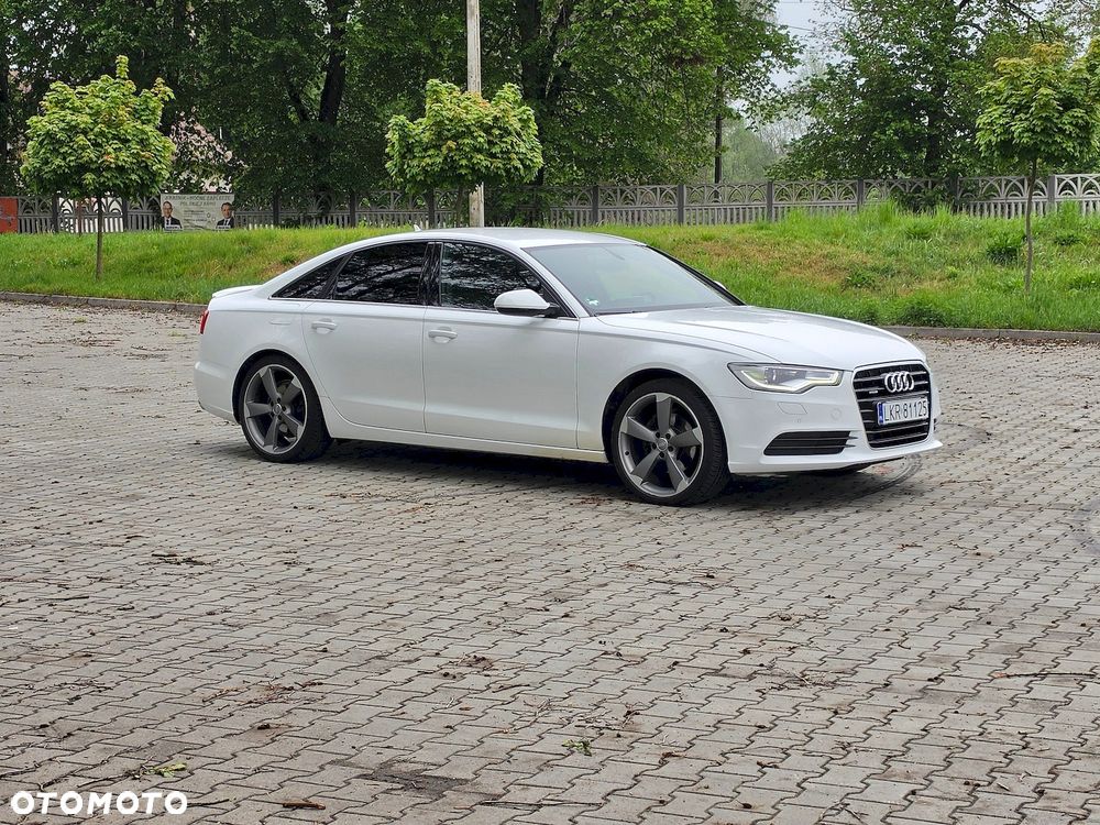 Audi A6 Limousine 2.8 FSI quattro S tronic sport selection - 4