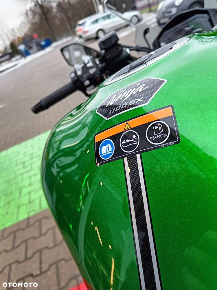 Kawasaki Ninja - 23
