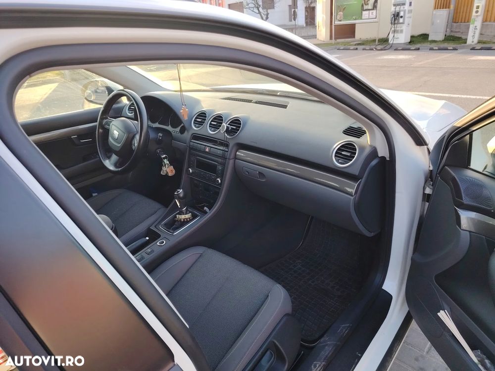 Seat Exeo 2.0 TDI 143 CP Style - 9