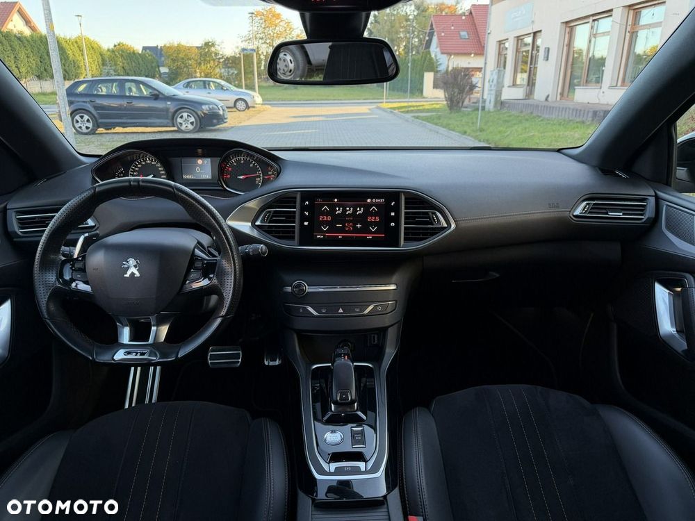 Peugeot 308 BlueHDi 180 EAT8 Stop & Start GT - 21