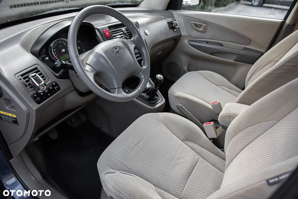 Hyundai Tucson 2.0 2WD GLS - 7