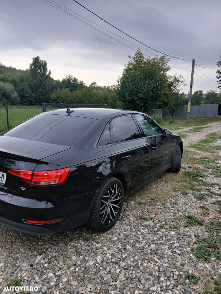 Audi A4 Limuzina 2.0 TDI ultra S tronic - 9