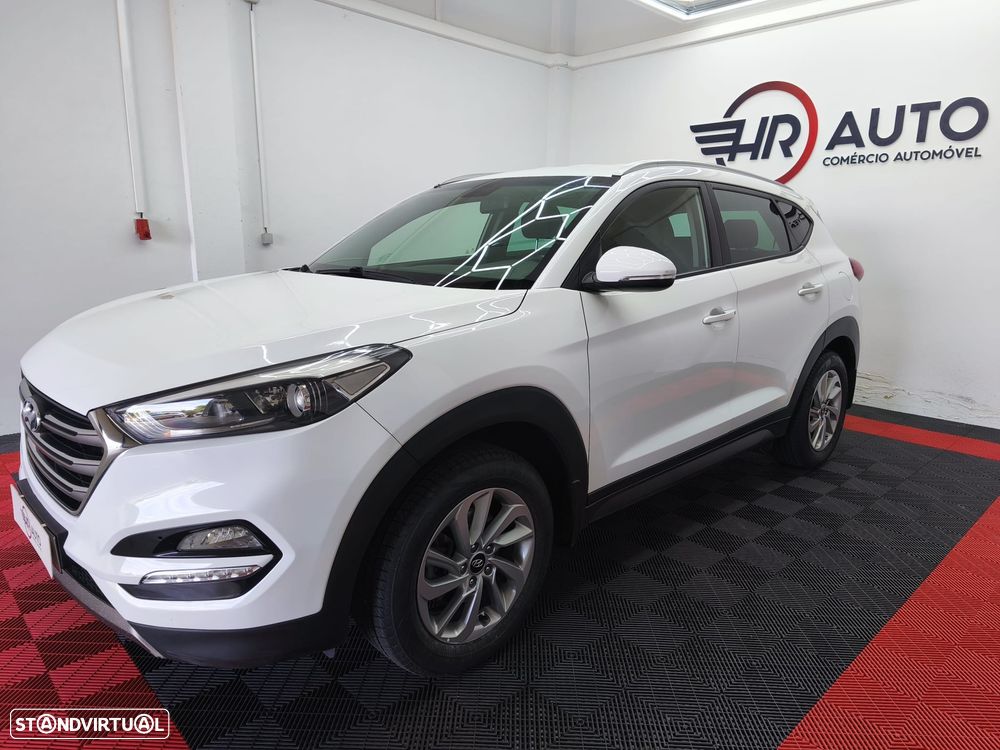 Hyundai Tucson - 2