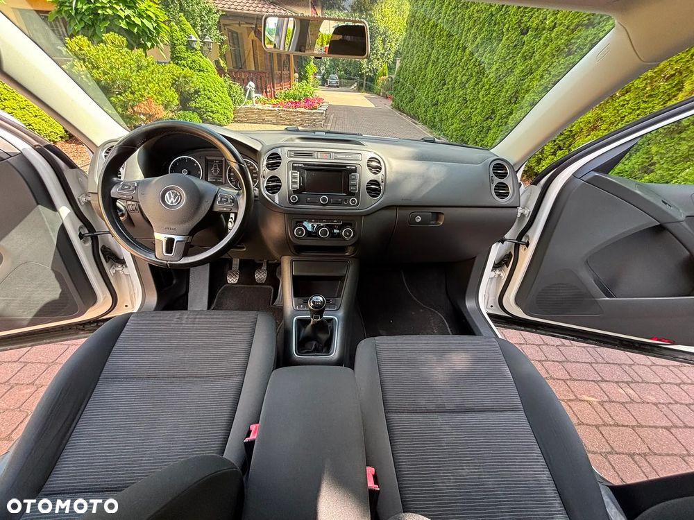 Volkswagen Tiguan - 26