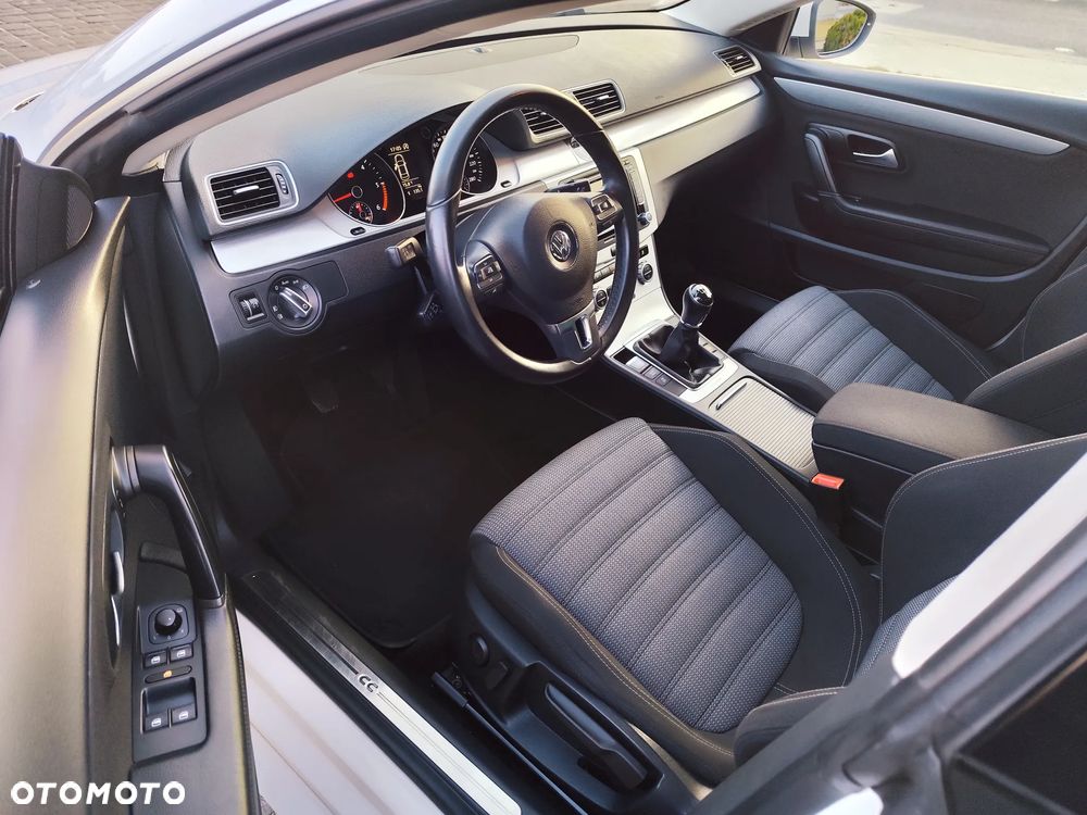 Volkswagen CC 2.0 TDI 4Motion BlueMotion Technology - 10