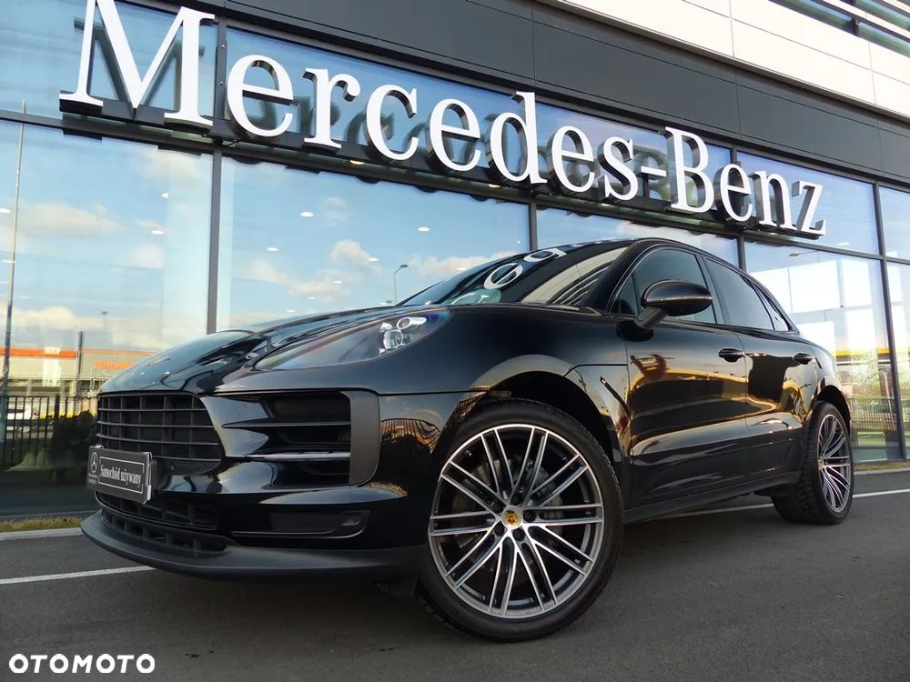 Porsche Macan - 1