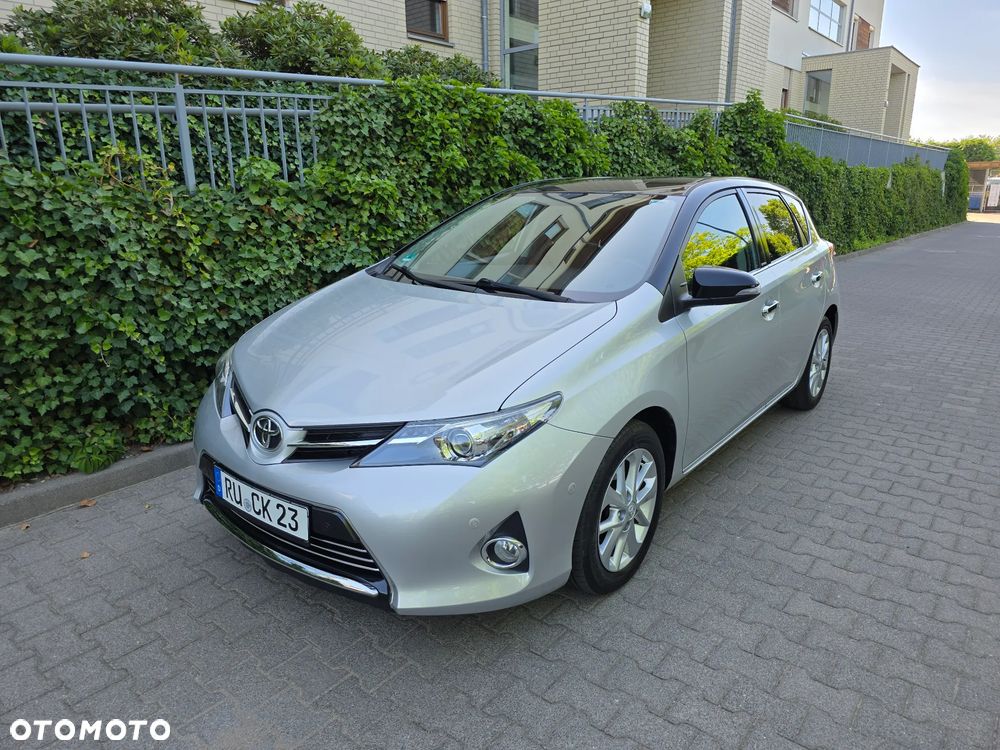 Toyota Auris - 3