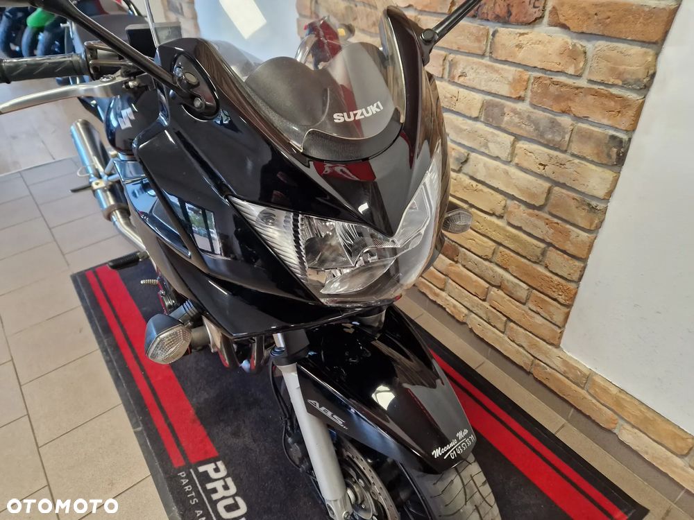 Suzuki Bandit - 28