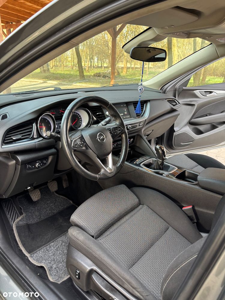 Opel Insignia 1.6 (118g) Business Innovation - 14