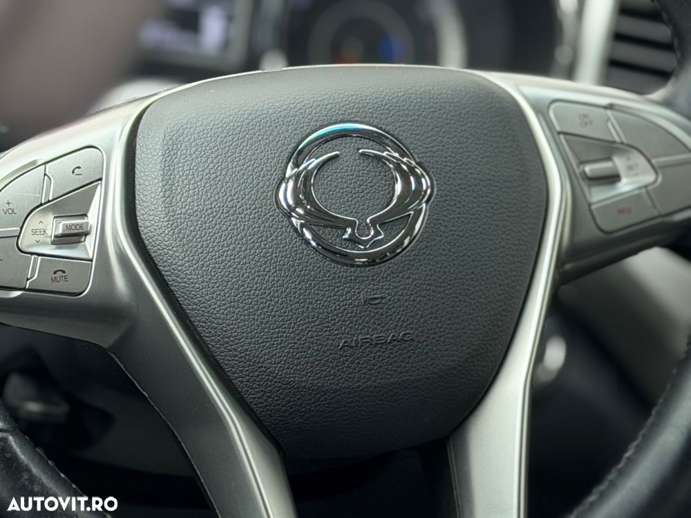 SsangYong Tivoli e-XDi 160 2WD Start/Stop Crystal - 11