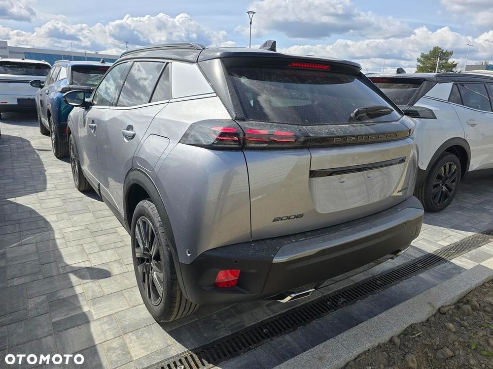 Peugeot 2008 PureTech mHEV GT E-DCS6 - 7