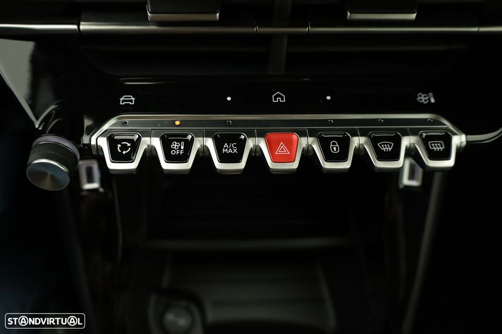 Peugeot 208 1.2 Hybrid Allure e-DCS6 - 13