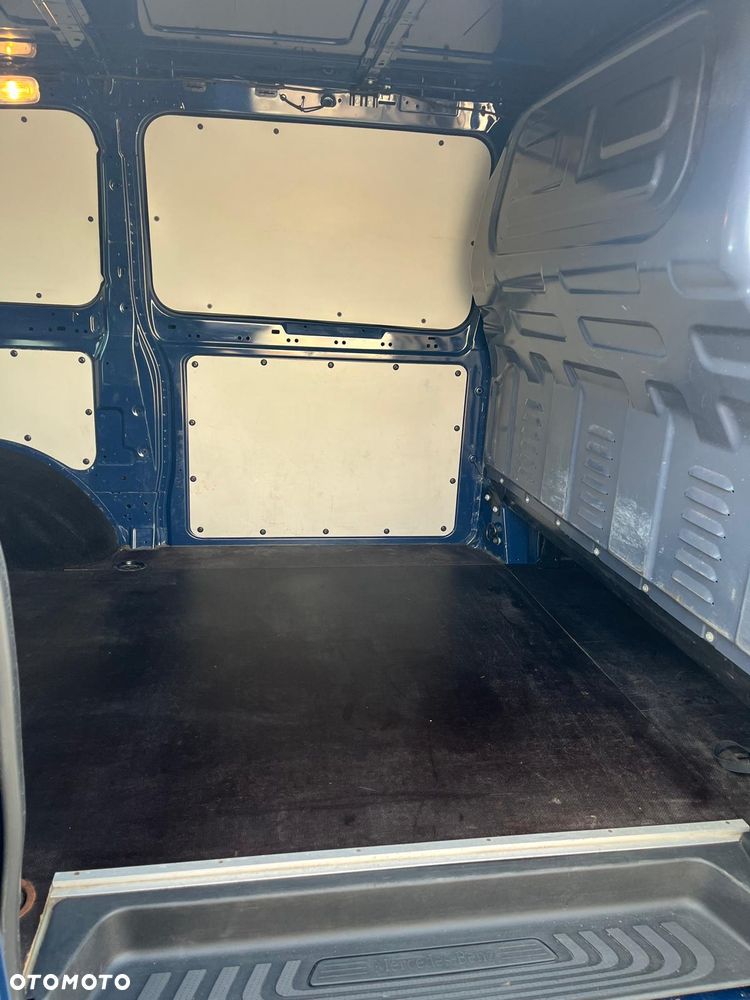 Mercedes-Benz Vito Mixto L2 447.703 - 17